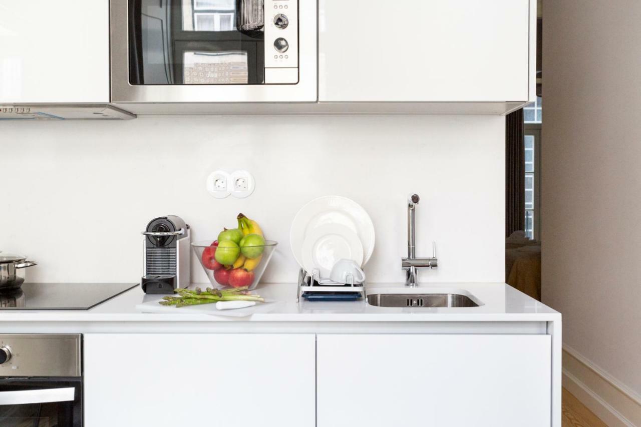 Joivy Wonderful 2Br Flat In The City Centre Лиссабон Экстерьер фото